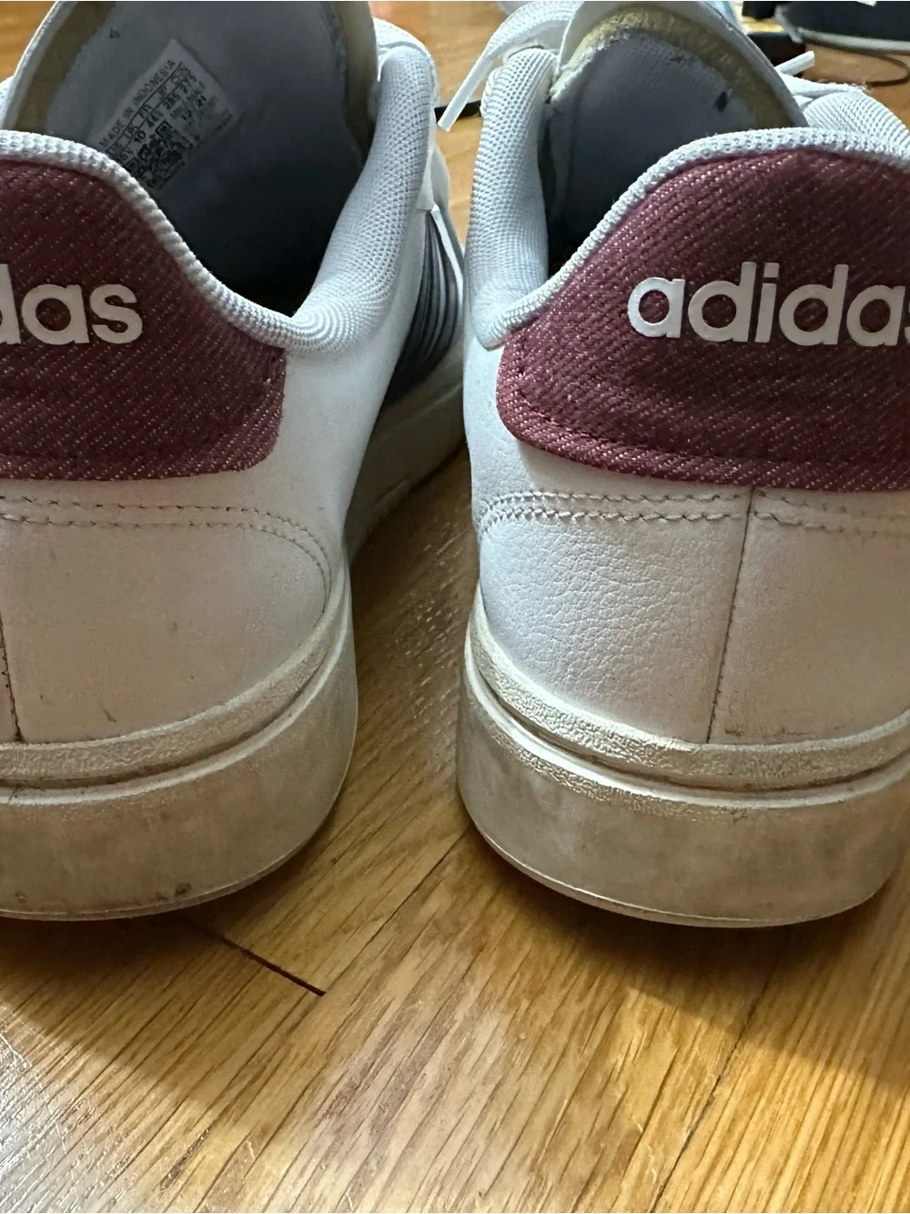 adidas Grand Court Men’s size 10.5